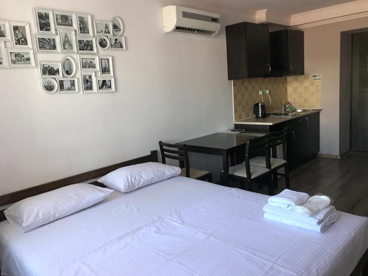 Rest Time Apartments Odessa Dış mekan fotoğraf